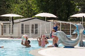 Club Del Sole Adriano Family Collection