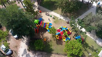 Club Del Sole Marina Family Resort