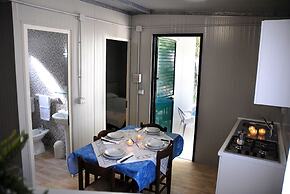 Club Del Sole Stork Family Collection