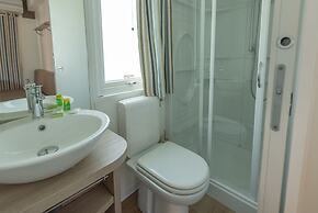 Club Del Sole Stork Family Collection