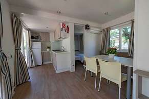 Club Del Sole Stork Family Collection