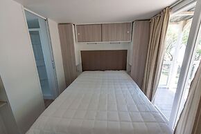 Club Del Sole Stork Family Collection