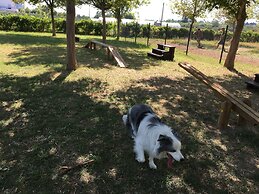 Club Del Sole Stork Family Collection