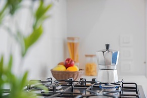 Club Del Sole Stork Family Collection