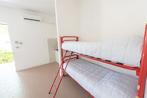 Club Del Sole Stork Family Collection