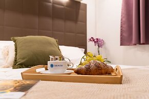 Club Del Sole Stork Family Collection