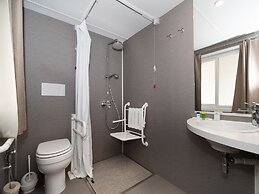 Club Del Sole Stork Family Collection