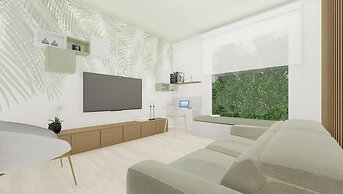 Club Del Sole Stork Family Collection