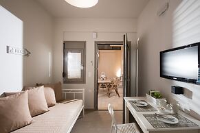 Caravel Apartments Stalis