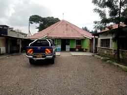 Queens Village Hotel