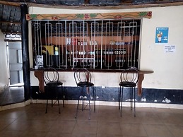 Queens Village Hotel