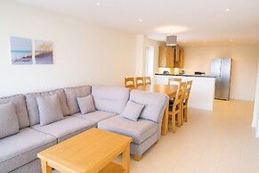 Westbeach Holiday Apartments