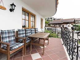 Quaint Apartment in Hainzenberg near Horbergbahn
