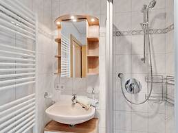 Quaint Apartment in Hainzenberg near Horbergbahn