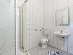 Simplistic Apartment in Vir With Garden