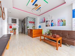 OYO 1028 Flower House Apartment