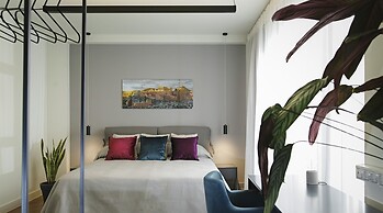 The Gem Society Hotel