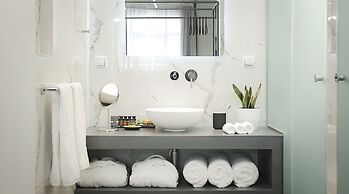 The Gem Society Hotel