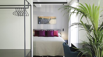 The Gem Society Hotel