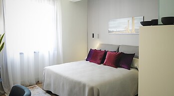 The Gem Society Hotel