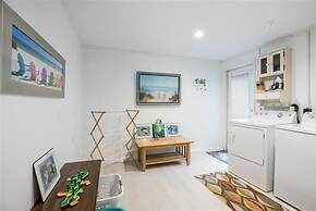 Beach N Bay 2 Bedroom Villa by RedAwning