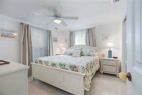 Beach N Bay 2 Bedroom Villa by RedAwning