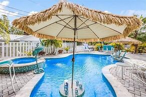 Beach N Bay 2 Bedroom Villa by RedAwning