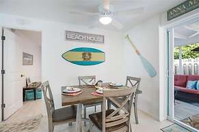 Beach N Bay 2 Bedroom Villa by RedAwning