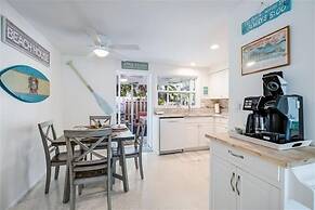 Beach N Bay 2 Bedroom Villa by RedAwning