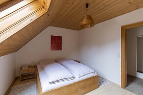 Secluded Apartment in Schönsee near Forest