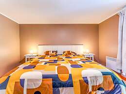 Cottage in Harze With Private Garden