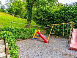 Cottage in Harze With Private Garden