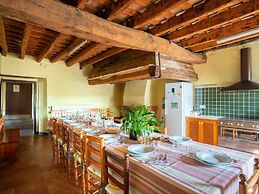 Vibranr Holiday Home in Aiguaviva With Swimming Pool