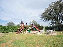 Vibranr Holiday Home in Aiguaviva With Swimming Pool
