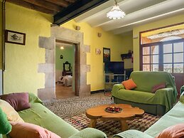 Vibranr Holiday Home in Aiguaviva With Swimming Pool