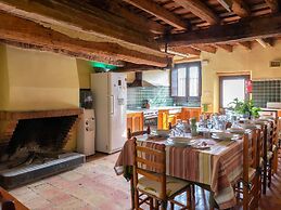 Vibranr Holiday Home in Aiguaviva With Swimming Pool