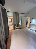 Villa in La Mole With Private Pool