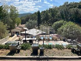 Villa in La Mole With Private Pool