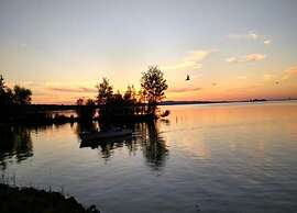Jane Austen Lake Retreat