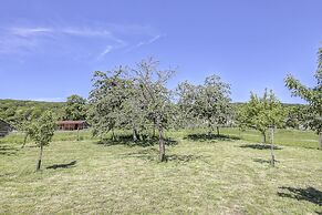 Farmhouse in Talon With Scenic Views