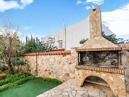 Alluring Cottage in Porto Rafti With Balcony