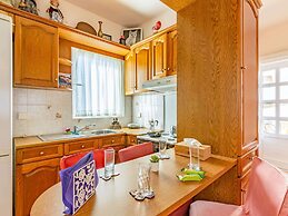 Alluring Cottage in Porto Rafti With Balcony