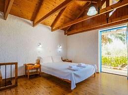 Elegant Holiday Home in Palaiochora near Beach