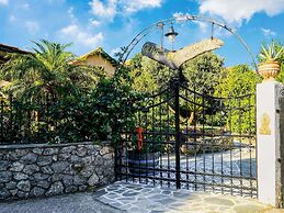 Elegant Holiday Home in Palaiochora near Beach