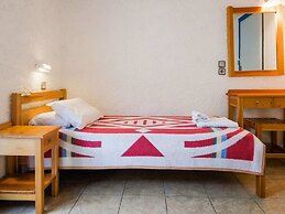 Elegant Holiday Home in Palaiochora near Beach