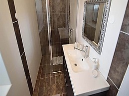 Peaceful Poolside Escape