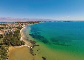 Adriatic Island Stay With Pool