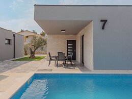 Exotic Holiday Home in Vir With Sauna