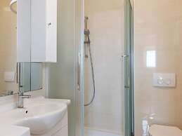 Simplistic Apartment in Neviđane near Sea Beach
