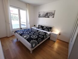 Attractive Apartment in Banjole With Swimming Pool